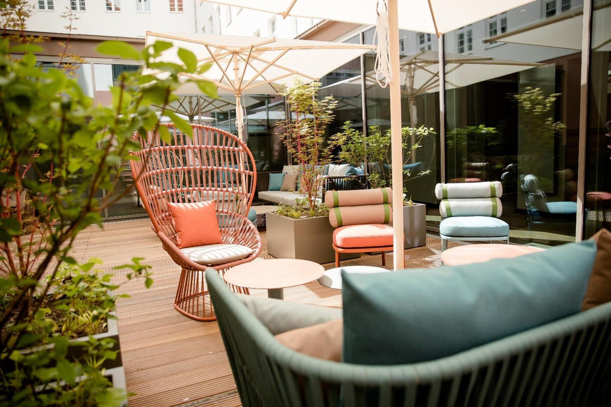 Motel One Hannover-Oper Экстерьер фото