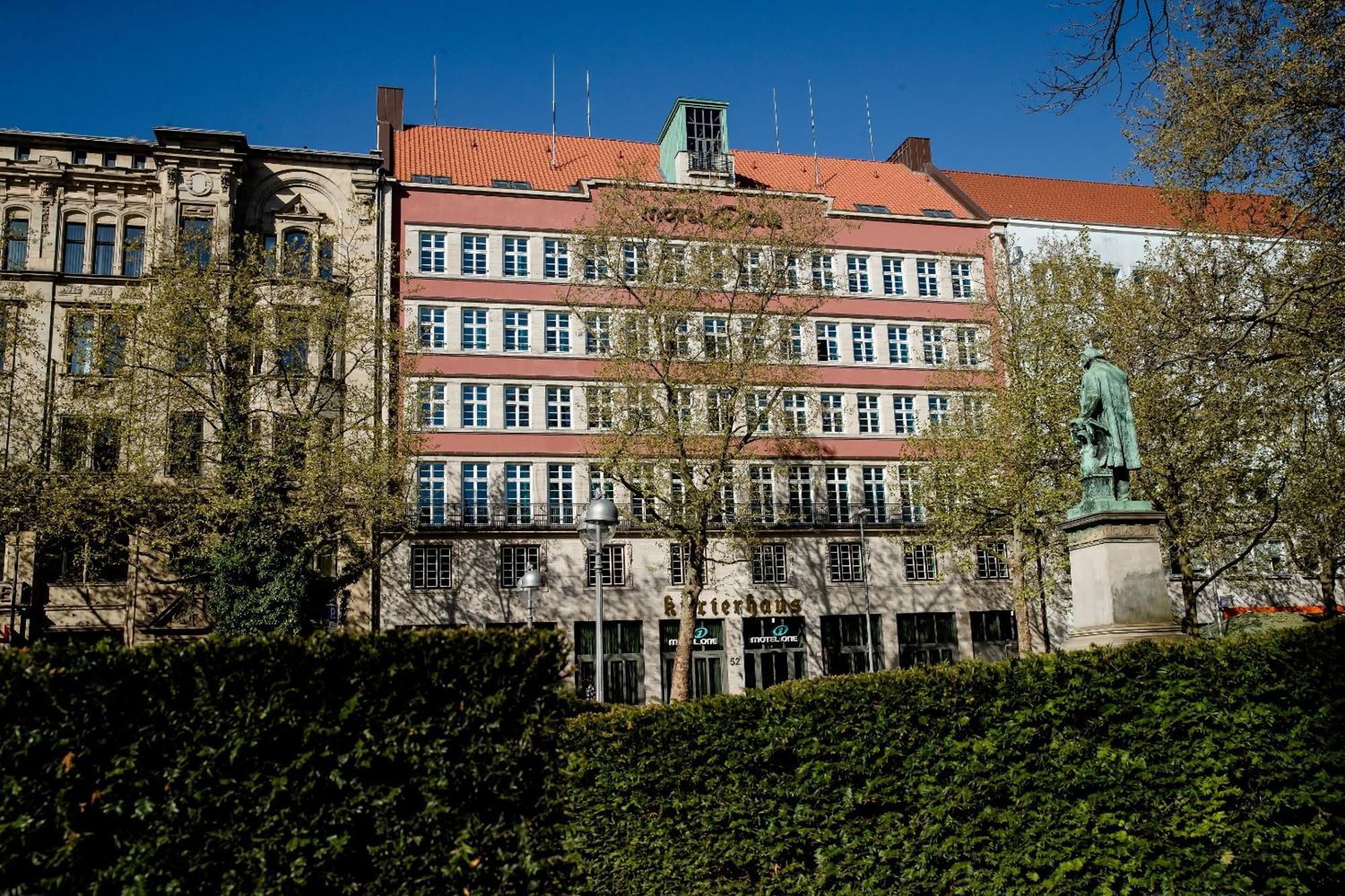 Motel One Hannover-Oper Экстерьер фото